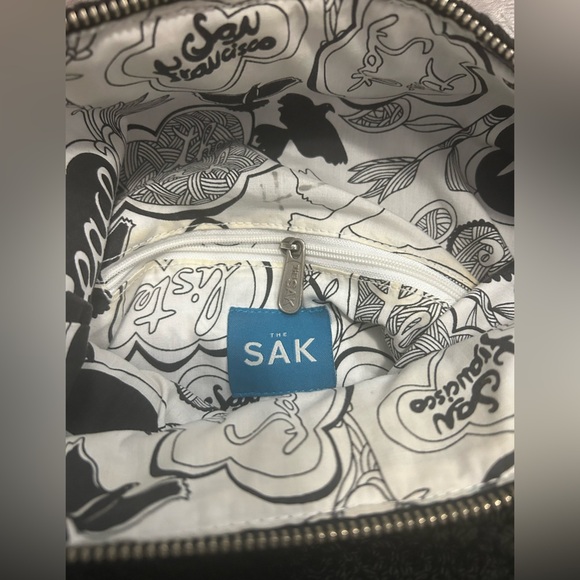 “The Sak” Crochet Shoulder Bag with Sequence - Picture 8 of 8